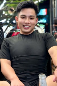 vinh top