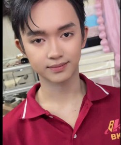 Thái
